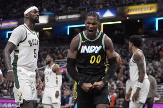 在每一届亚 在每一届亚