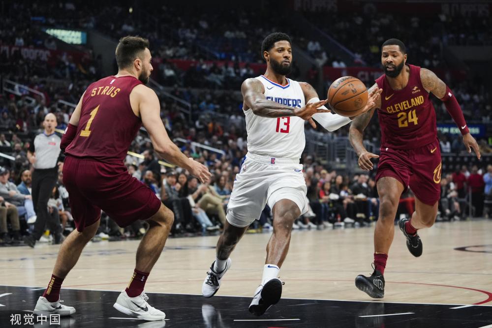 他们不仅扭 他们不仅扭